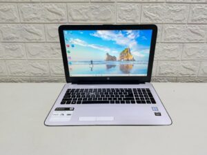 laptop hp 15 ay101la 15.6" i7 7th / amd radeon r7 m340 2gb