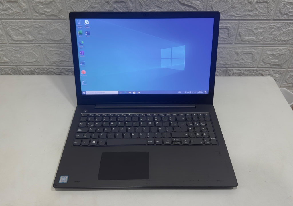 laptop lenovo v330 15ikb 15.6" i5 8th / 8gb ram 240gb ssd laptop lenovo v330 15ikb 15.6" i5 8th / 8gb ram 240gb ssd