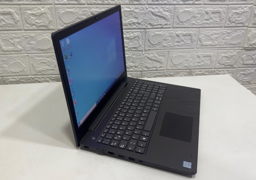 laptop lenovo v330 15ikb 15.6" i5 8th / 8gb ram 240gb ssd laptop lenovo v330 15ikb 15.6" i5 8th / 8gb ram 240gb ssd