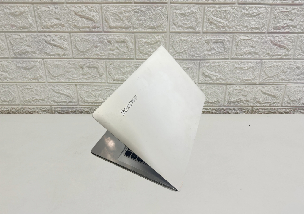 laptop lenovo z40 70 14" i5 4th / 8gb ram 120gb ssd laptop lenovo z40 70 14" i5 4th / 8gb ram 120gb ssd