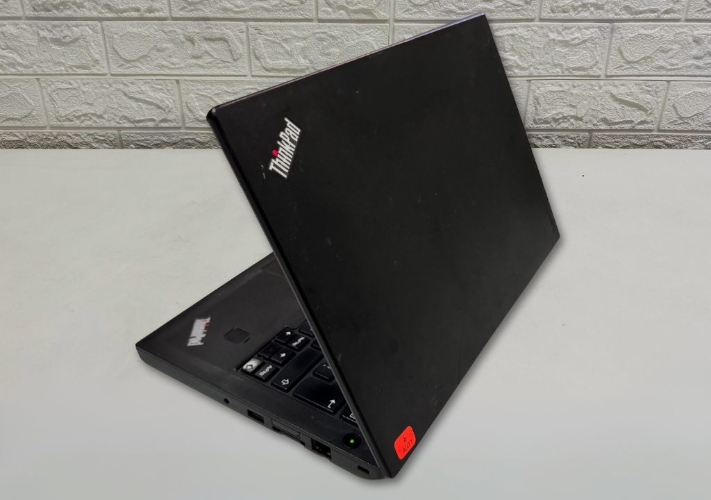 laptop lenovo thinkpad x270 12.5" i5 7th / 8gb ram m.2 256gb laptop lenovo thinkpad x270 12.5" i5 7th / 8gb ram m.2 256gb