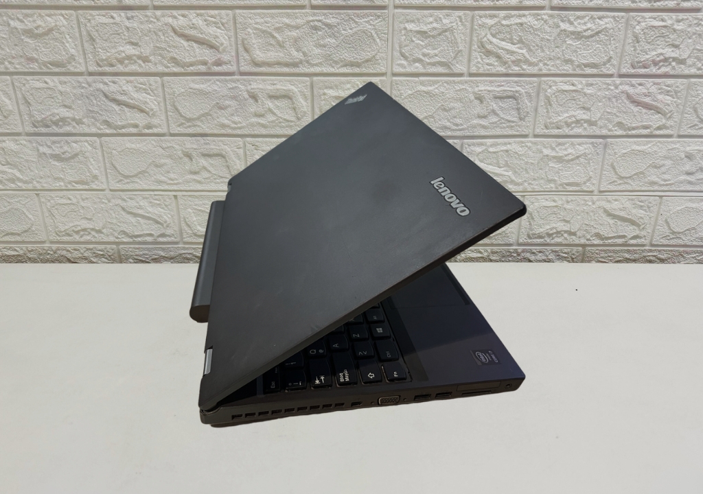 laptop lenovo thinkpad t540p 15.6" i7 4th / 8gb ram 240gb ssd laptop lenovo thinkpad t540p 15.6" i7 4th / 8gb ram 240gb ssd