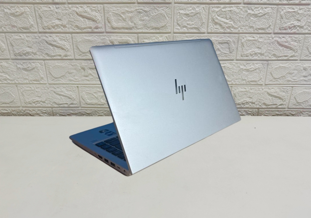 laptop hp elitebook 640 g9 14" i5 12th / 16gb ram 512gb ssd m.2 laptop hp elitebook 640 g9 14" i5 12th / 16gb ram 512gb ssd m.2